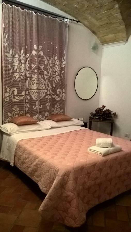 Jessy'S Rooms Rom Exteriör bild